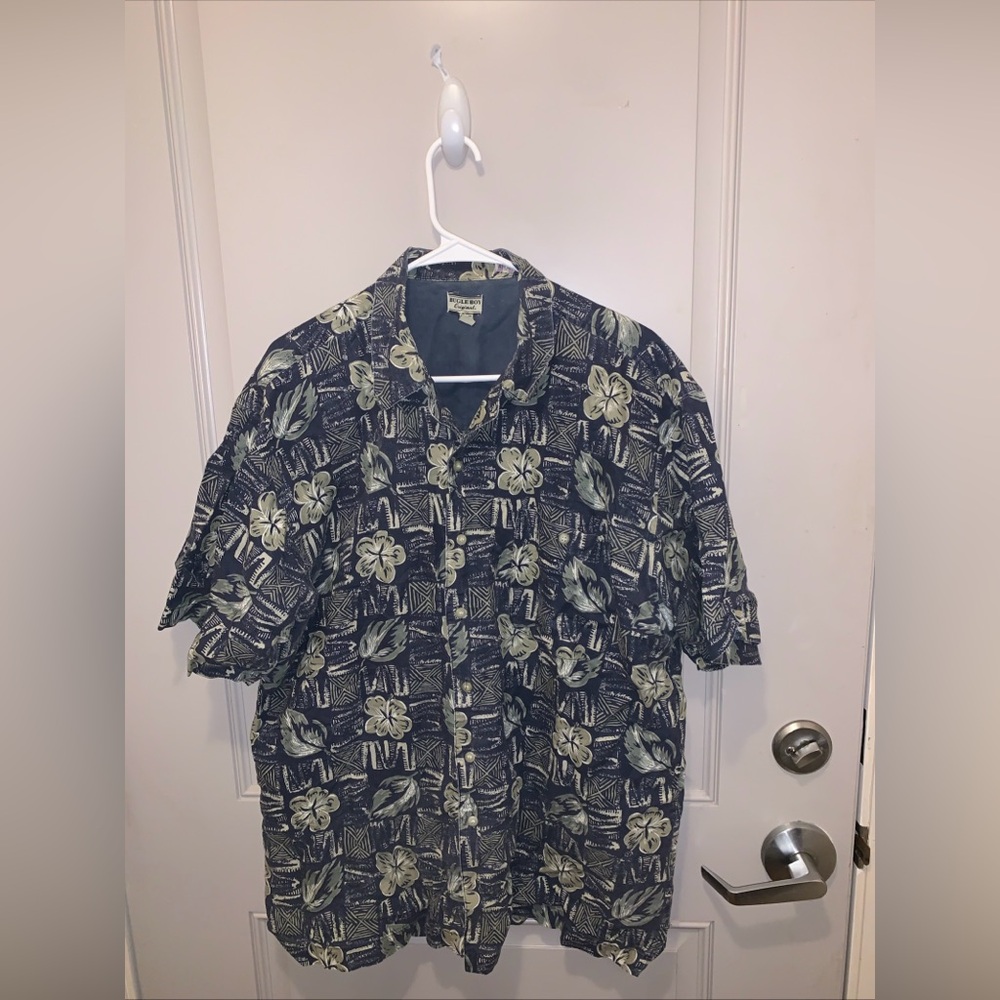 Bugleboy Men’s Hibiscus Flower Hawaiian Shirt Size L